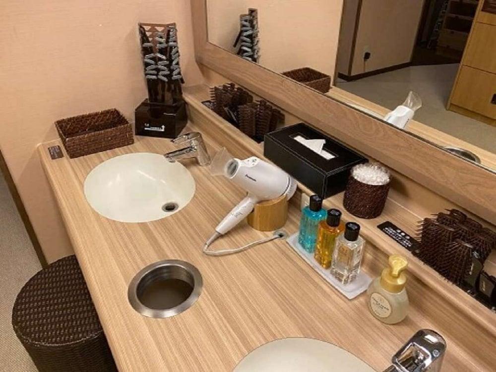 Dormy Inn Premium Hakata Canal City Mae Фукуока Екстериор снимка