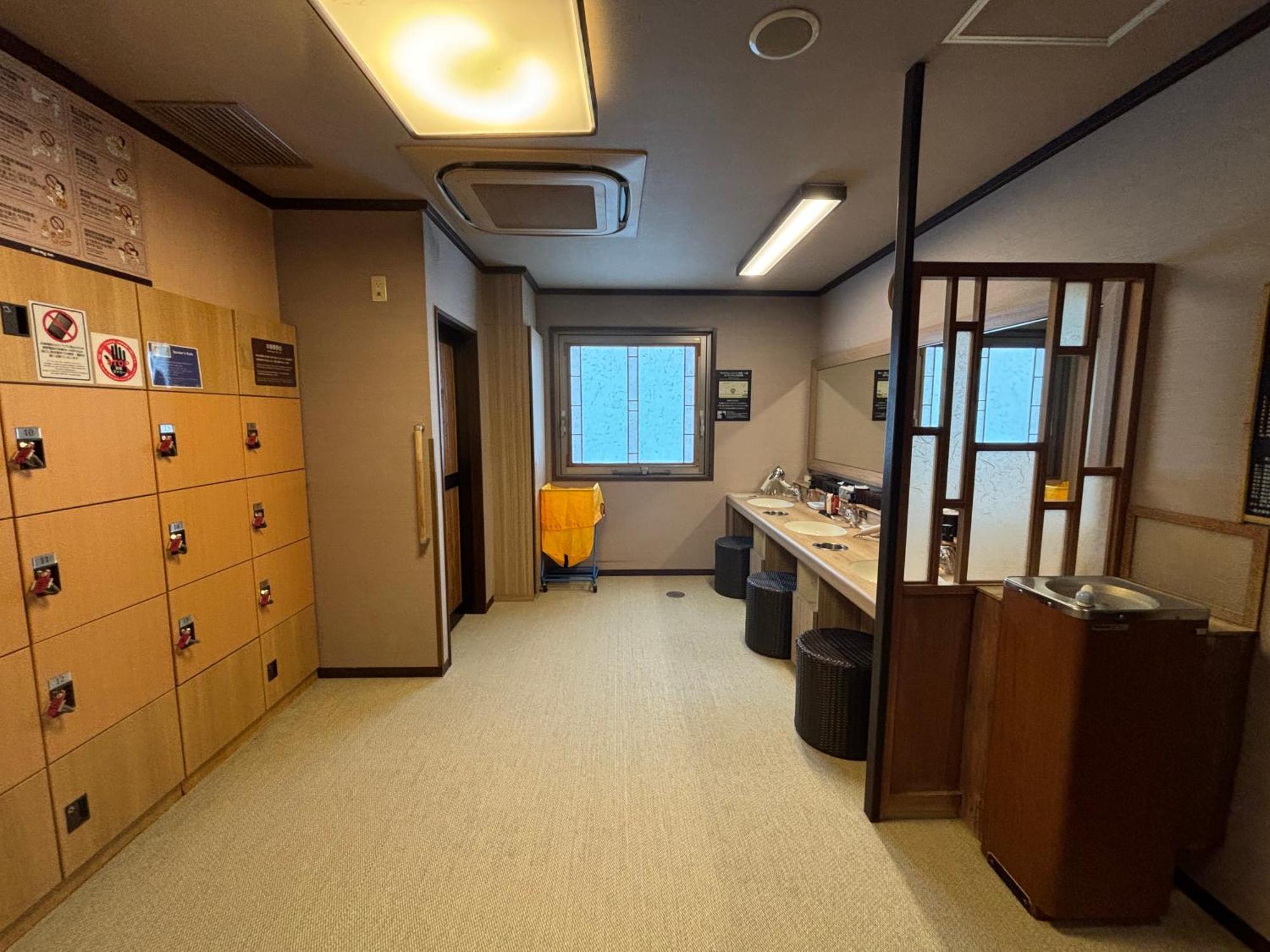Dormy Inn Premium Hakata Canal City Mae Фукуока Екстериор снимка
